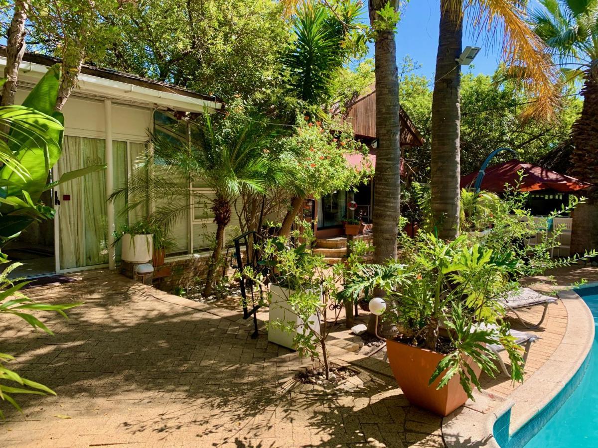 The Little Hideaway Guesthouse Stellenbosch Exterior foto